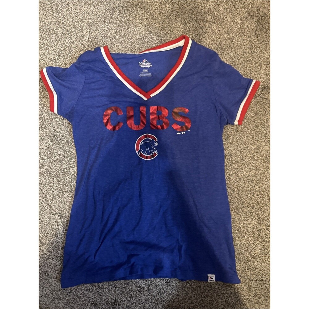 Women's Cut Majestic Cubs Shirt